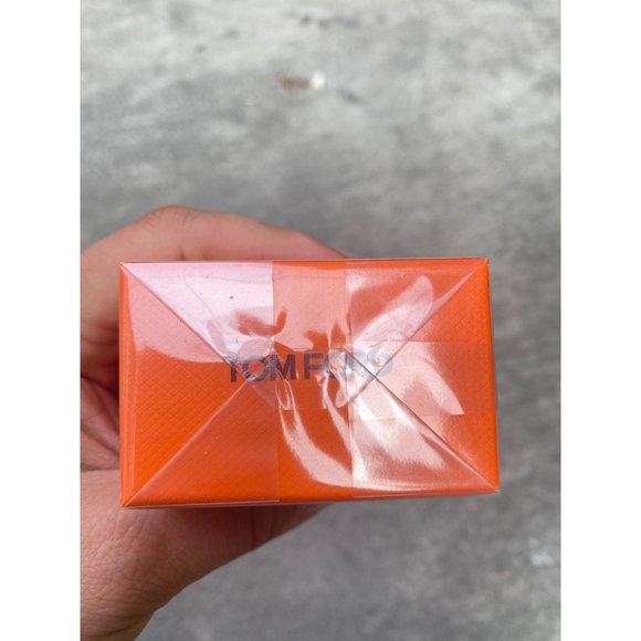 Tom Ford bitter peach edp 100ml 3.4oz - Picture 3 of 4